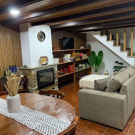 Quinta Da Recochina Guest House Castro Daire Exterior photo
