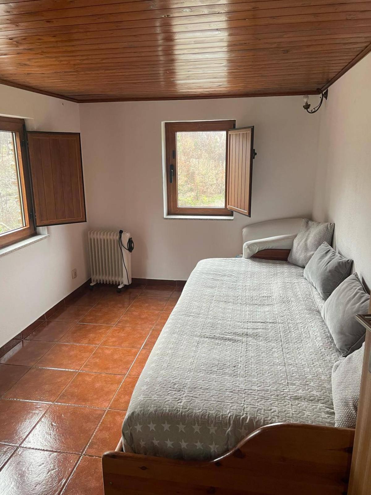Quinta Da Recochina Guest House Castro Daire Exterior photo