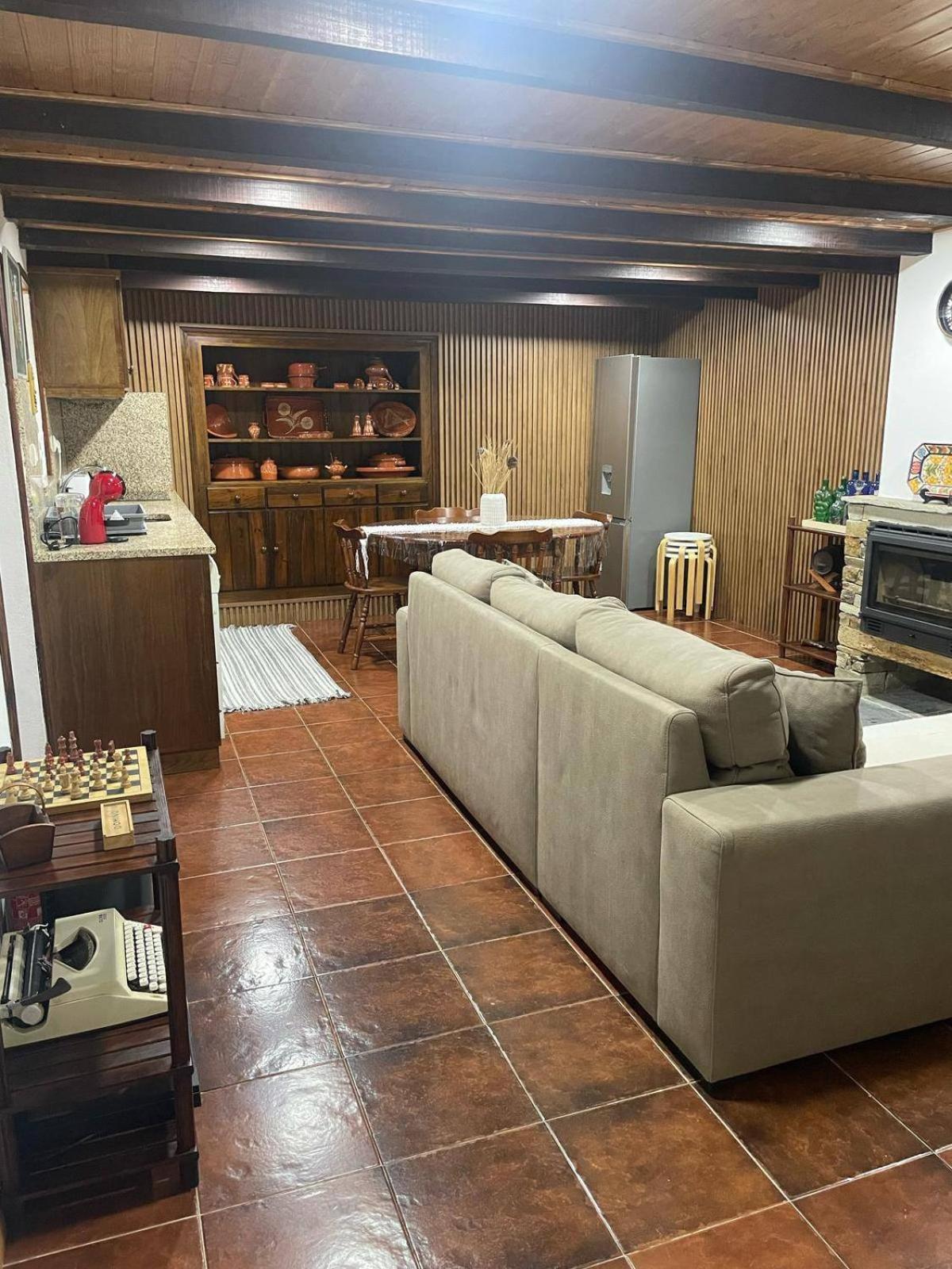 Quinta Da Recochina Guest House Castro Daire Exterior photo